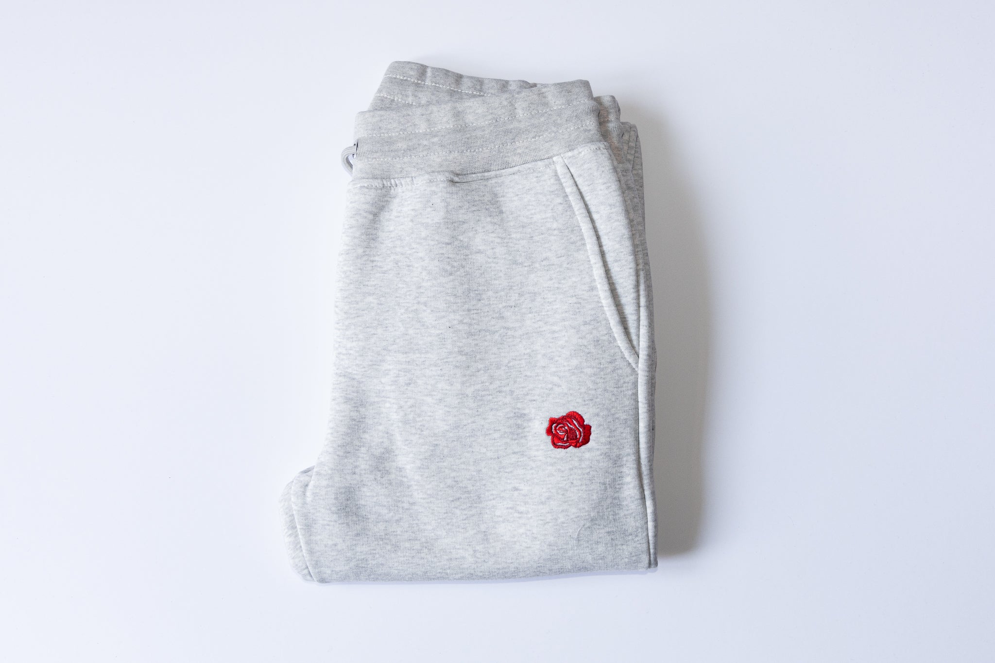 TRACKSUIT 'LOGO TRIPLE ROSE' - GRÅ