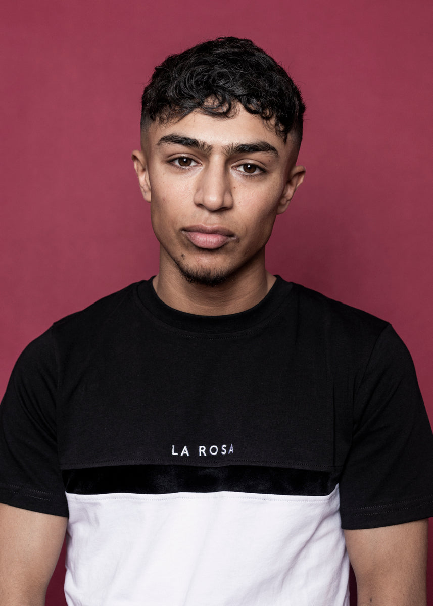 TEE 'MID CUT' - SORT / HVID
