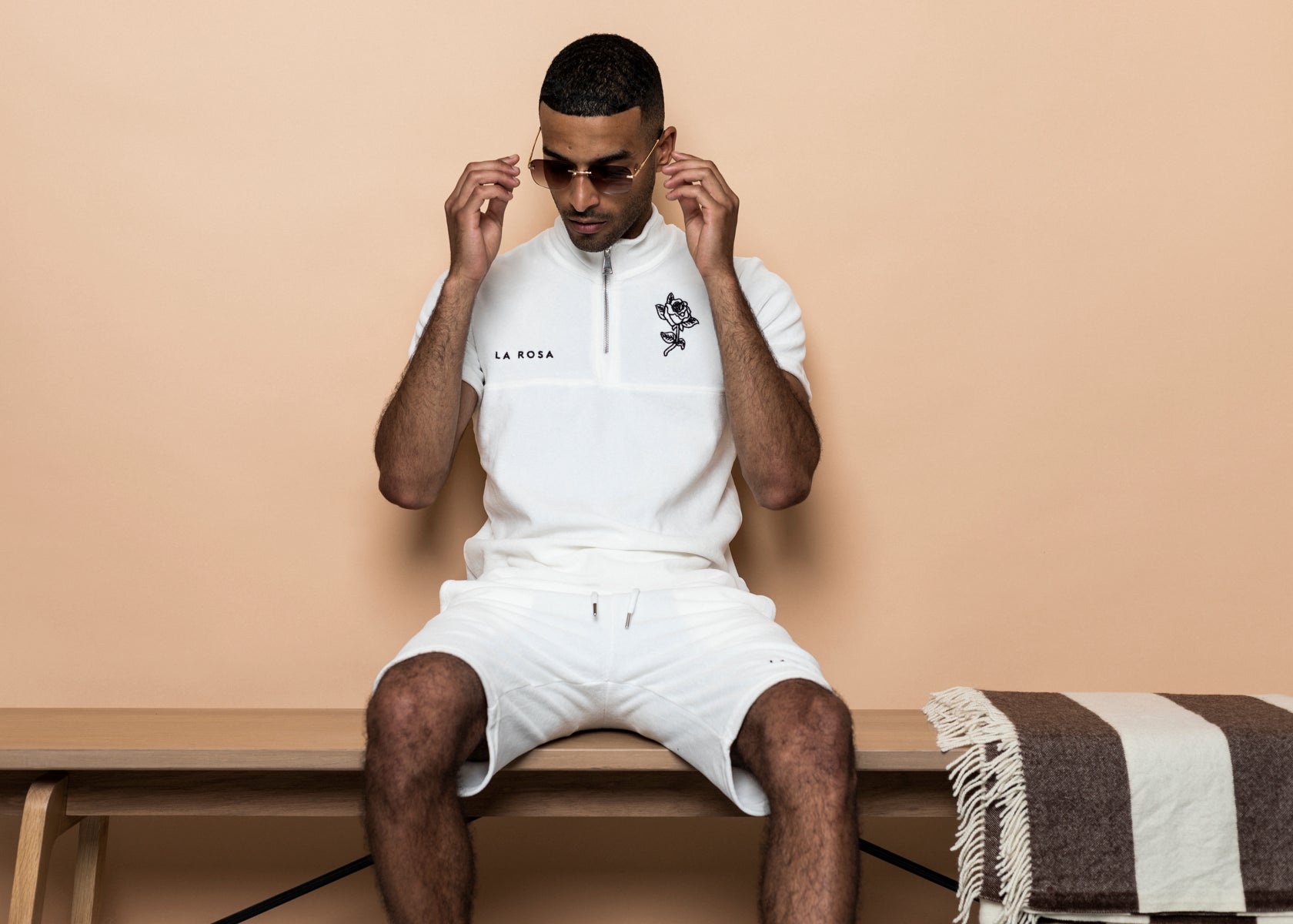 TRACKSUIT 'VELVET BIG ROSE SUMMER SUIT' - HVID