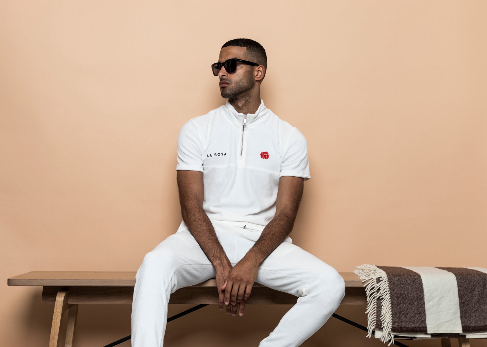 TRACKSUIT 'VELVET RED ROSE TRACKSUIT' - HVID