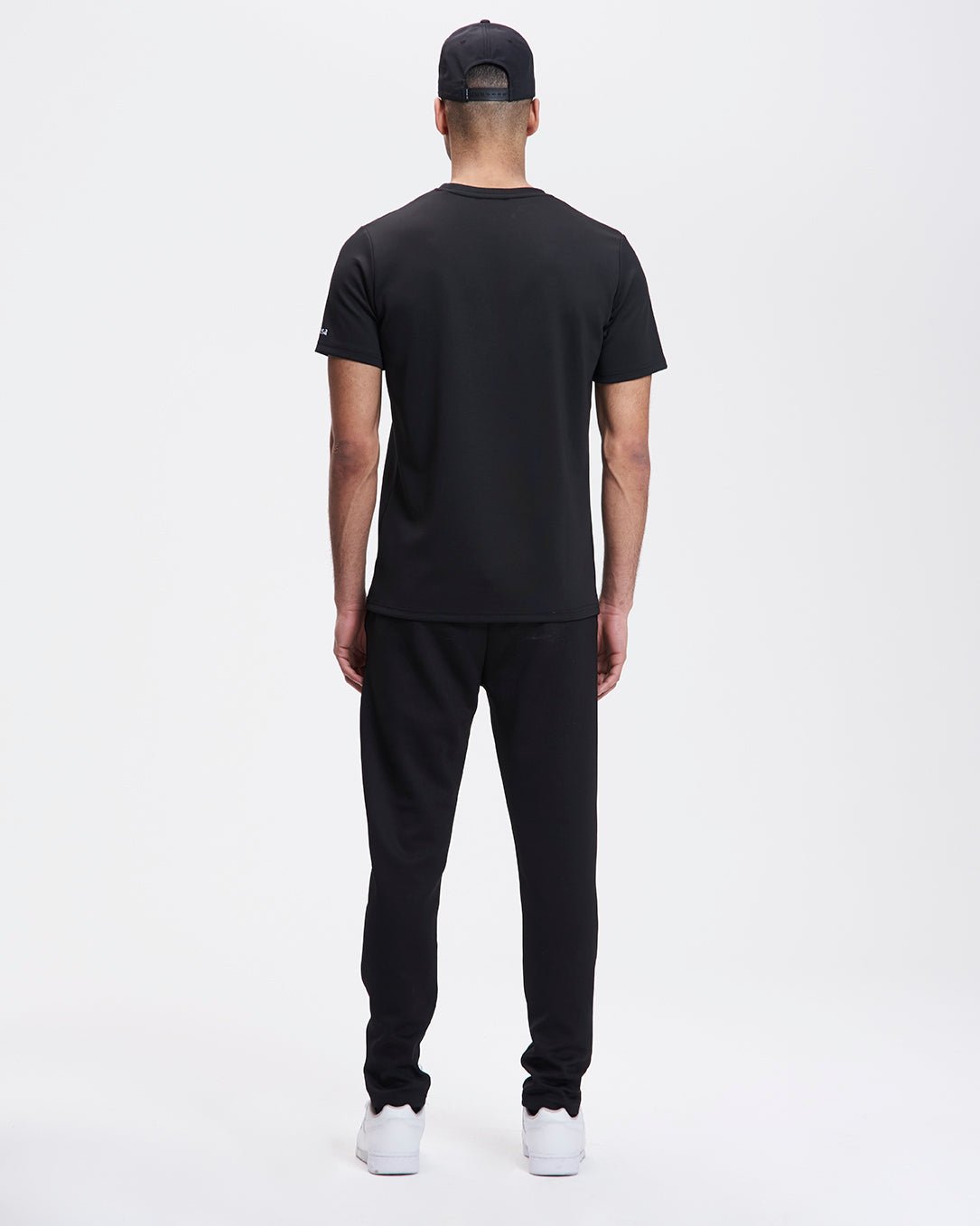 TEE 'FINE ROSE' - BLACK - LA ROSA