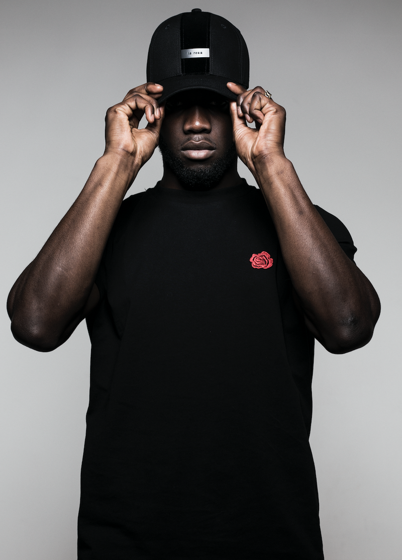 TEE 'CLASSIC ROSE' - SORT (AW18)